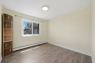 1311 N Baldwin Ct, Palatine, IL 60074 - Photo 16