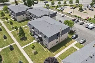 1311 N Baldwin Ct, Palatine, IL 60074 - Photo 22