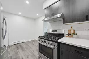 1311 N Baldwin Ct, Palatine, IL 60074 - Photo 10