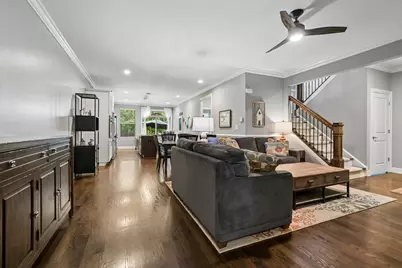 1009 N Auburn Ridge Drive, Palatine, IL 60067 - Photo 2