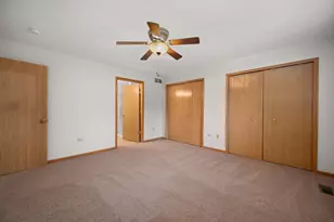 954 Constance Ln, Sycamore, IL 60178 - Photo 16