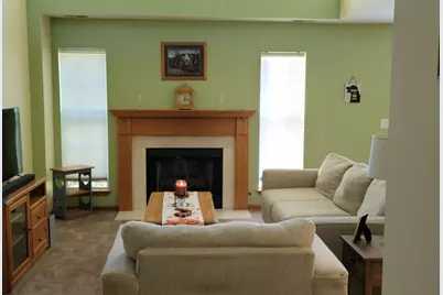 7975 Hedgewood Drive #7975, Darien, IL 60561 - Photo 4