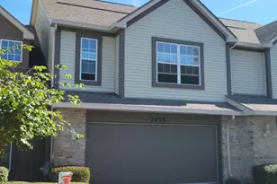 7975 Hedgewood Dr, Darien, IL 60561 - Photo 2