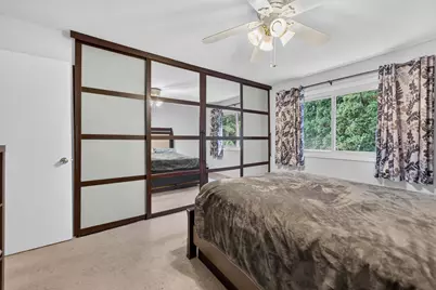 6 Cypress Square, Elgin, IL 60123 - Photo 24