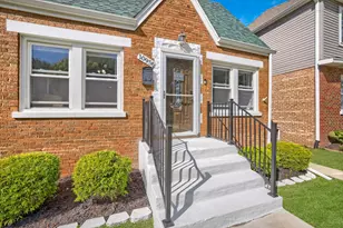 10956 S St Louis Ave, Chicago, IL 60655 - Photo 2