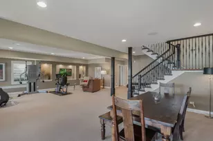 937 N Shore Dr, Crystal Lake, IL 60014 - Photo 30