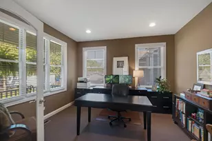 937 N Shore Dr, Crystal Lake, IL 60014 - Photo 18