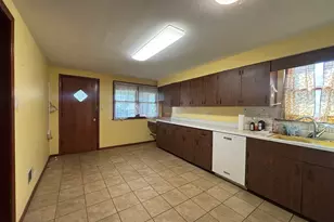 4925 N Odell Ave, Harwood Heights, IL 60706 - Photo 4