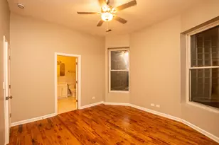 4528 S Prairie Ave, Chicago, IL 60653 - Photo 8