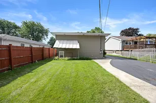 1309 Wilson Ave, Wheaton, IL 60189 - Photo 20