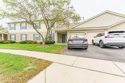 1011 Sommerset Court #C, Elgin, IL 60120 - Photo 1