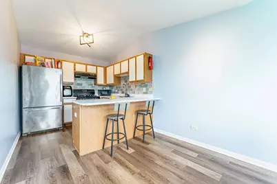 1011 Sommerset Court #C, Elgin, IL 60120 - Photo 4