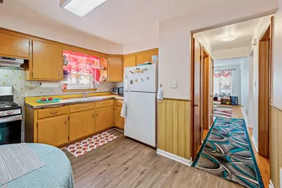 9109 New England Avenue, Morton Grove, IL 60053 - Photo 8