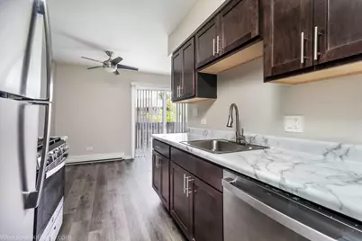 1305 E Turtle Creek Circle #D, Palatine, IL 60074 - Photo 6