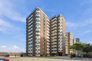 7337 S South Shore Dr, Chicago, IL 60649 - Photo 2