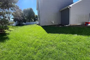 614 Flanagan Dr, Minooka, IL 60447 - Photo 32