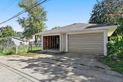 735 Ellwood Avenue, Dekalb, IL 60115 - Photo 30