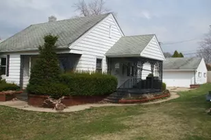 1016 S Independence Ave, Rockford, IL 61102 - Photo 4