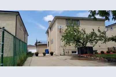 8407 W Brodman Avenue #1, Chicago, IL 60656 - Photo 20