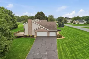 10373 Glen Abbey Close, Rockford, IL 61107 - Photo 8