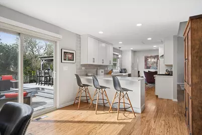 197 Sheffield Lane, Vernon Hills, IL 60061 - Photo 12