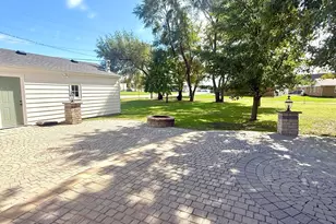 2185 E Clark St, Diamond, IL 60416 - Photo 24