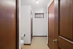 703 Surrey Rd, Monticello, IL 61856 - Photo 40