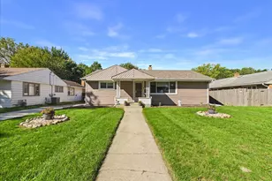 220 Fairview Blvd, Rockford, IL 61107 - Photo 1