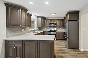 230 St Andrews Dr, Bolingbrook, IL 60440 - Photo 6