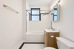 3700 N Sheffield Ave, Chicago, IL 60613 - Photo 8
