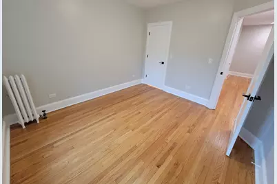 6432 N Richmond Street #2, Chicago, IL 60645 - Photo 12