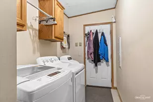 605 Bluebird Cir, Sandwich, IL 60548 - Photo 10