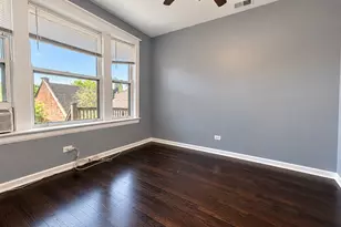4555 S Wabash Ave, Chicago, IL 60653 - Photo 8