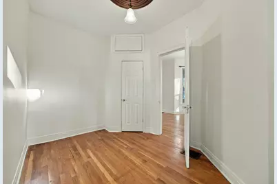1023 S Claremont Street, Chicago, IL 60612 - Photo 12