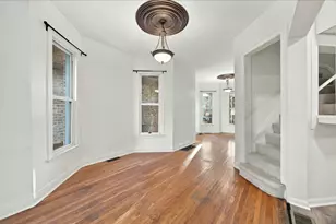 1023 S Claremont St, Chicago, IL 60612 - Photo 6