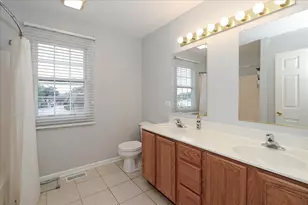 2 Terrace Ln, Lake Zurich, IL 60047 - Photo 18