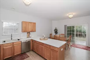 2 Terrace Ln, Lake Zurich, IL 60047 - Photo 12
