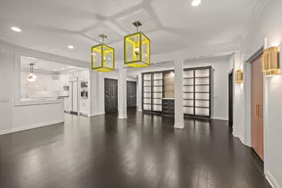 333 E Westminster Road #2B, Lake Forest, IL 60045 - Photo 2
