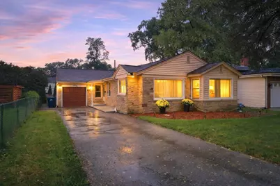 2250 Corona Road, Waukegan, IL 60087 - Photo 1