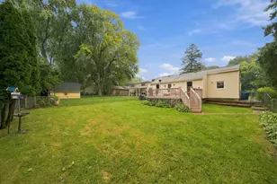 2250 Corona Rd, Waukegan, IL 60087 - Photo 34