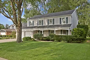 1567 Orth Dr, Wheaton, IL 60189 - Photo 2