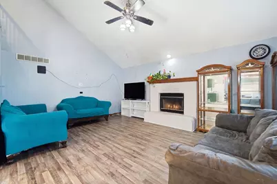 1565 Baytree Drive, Romeoville, IL 60446 - Photo 6