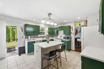 1565 Baytree Drive, Romeoville, IL 60446 - Photo 10