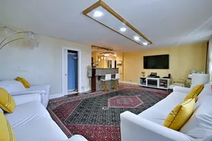 40 N Tower Rd, Oak Brook, IL 60523 - Photo 18