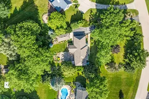 44W043 Fox Wilds Dr, Saint Charles, IL 60175 - Photo 18