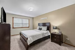237 N Walnut St, Bensenville, IL 60106 - Photo 10