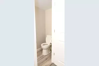 1311 S Finley Road #213, Lombard, IL 60148 - Photo 10