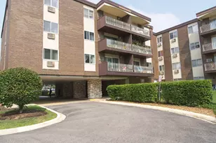 1311 S Finley Rd, Lombard, IL 60148 - Photo 1