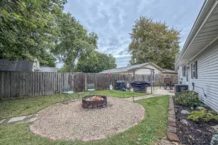 620 Walnut St, Humboldt, IL 61931 - Photo 38