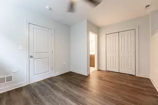 2832 W Wilcox St, Chicago, IL 60612 - Photo 22
